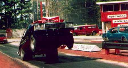 Northern Michigan Dragway - Mike Bouwsma Wheelie